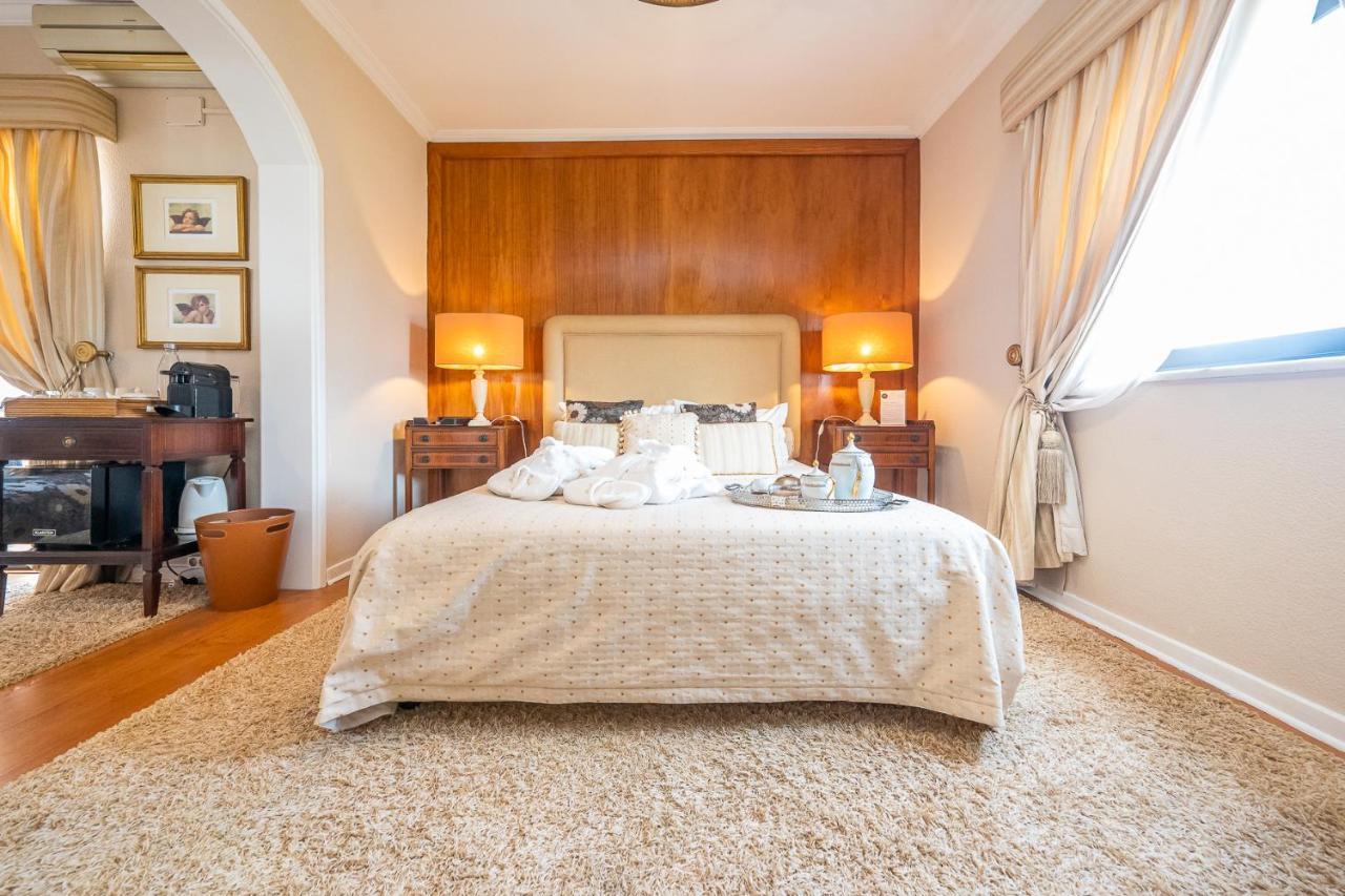 Lourenco'S House Deluxe 卡斯凯什 外观 照片